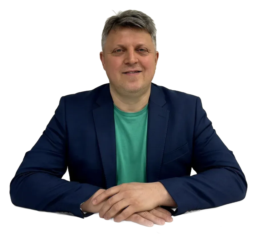 Александр Макаров, тренер-медиатор